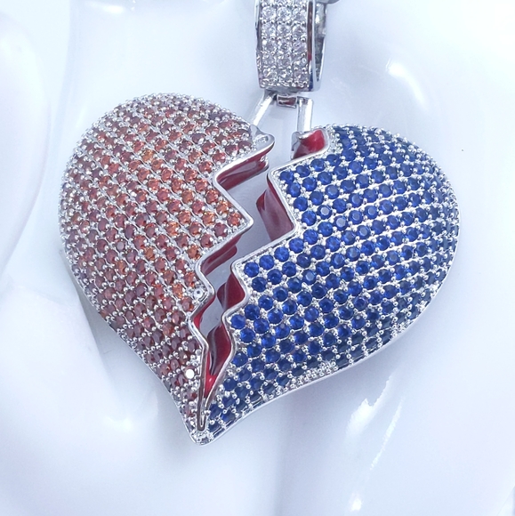Silver Red/Blue Heart + 20" Cuban Chain - Picture 2 of 8